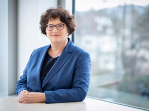 web_Porträt_Sabine Riewenherm